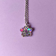 Load image into Gallery viewer, Petite flower sparkly acrylic necklace
